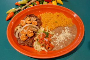 Steak Con Camarones